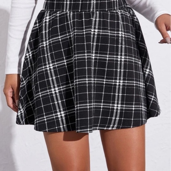 Plaid Skater Skirt - Picture 1 of 5
